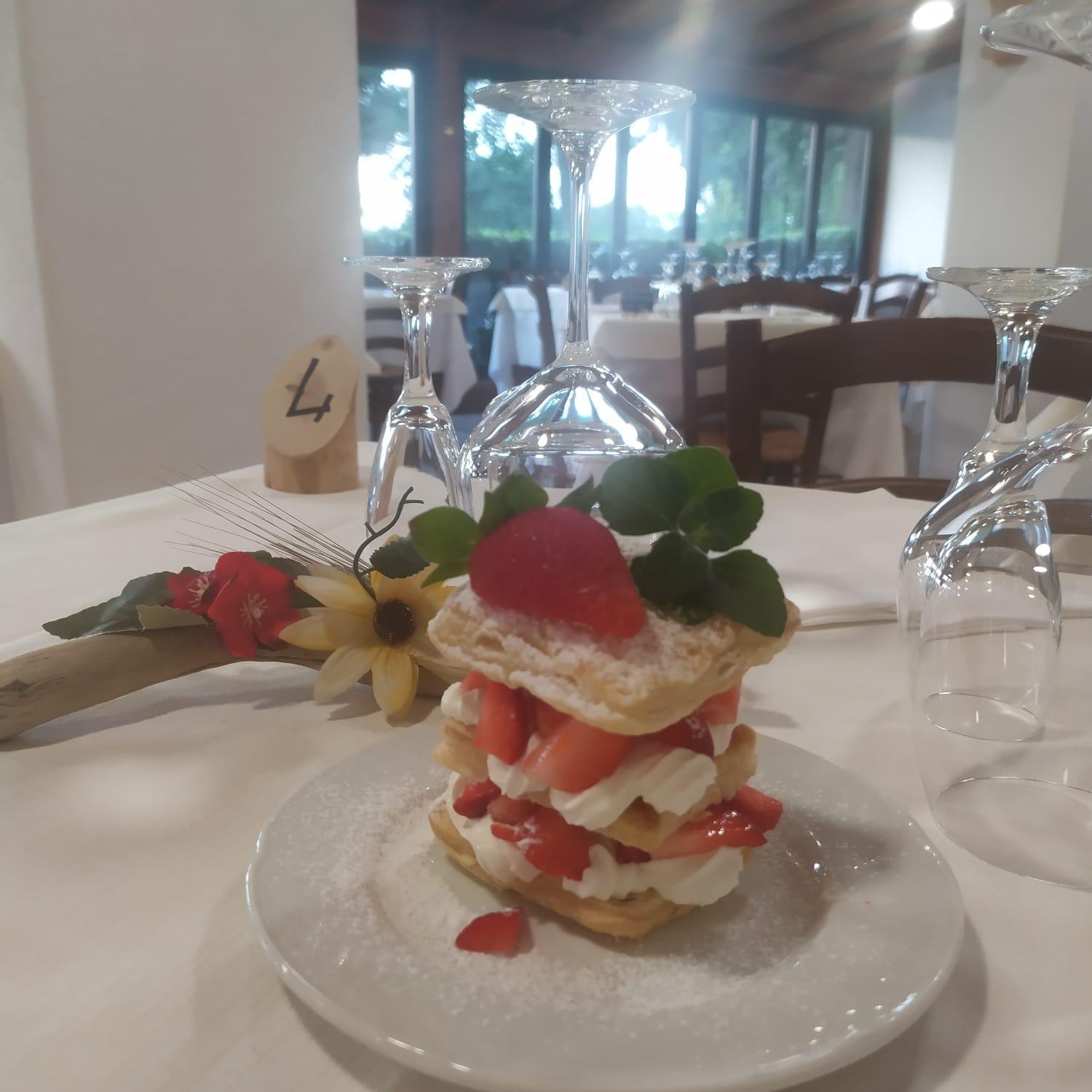 Hotel Ristorante Le Querciolaie Dei Ricci 폰테블란다 외부 사진
