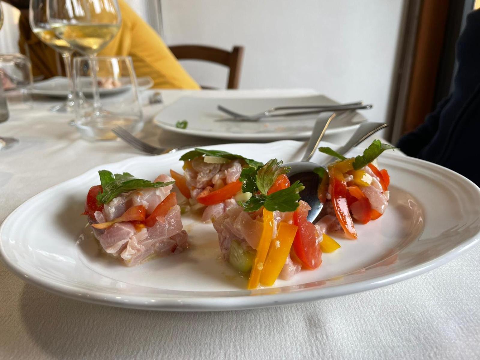 Hotel Ristorante Le Querciolaie Dei Ricci 폰테블란다 외부 사진